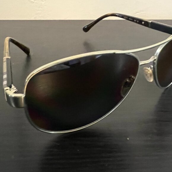 Burberry Check Polarized light gold aviator/pilot sunglasses (Style Be3080) - Picture 4 of 8